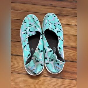 👽 Alien Tom Alpargatas – Glow-in-the-Dark Edition 👟✨